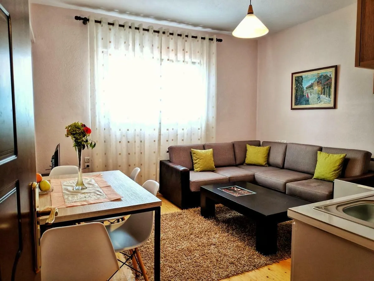 All Seasons Apartments Shkoder