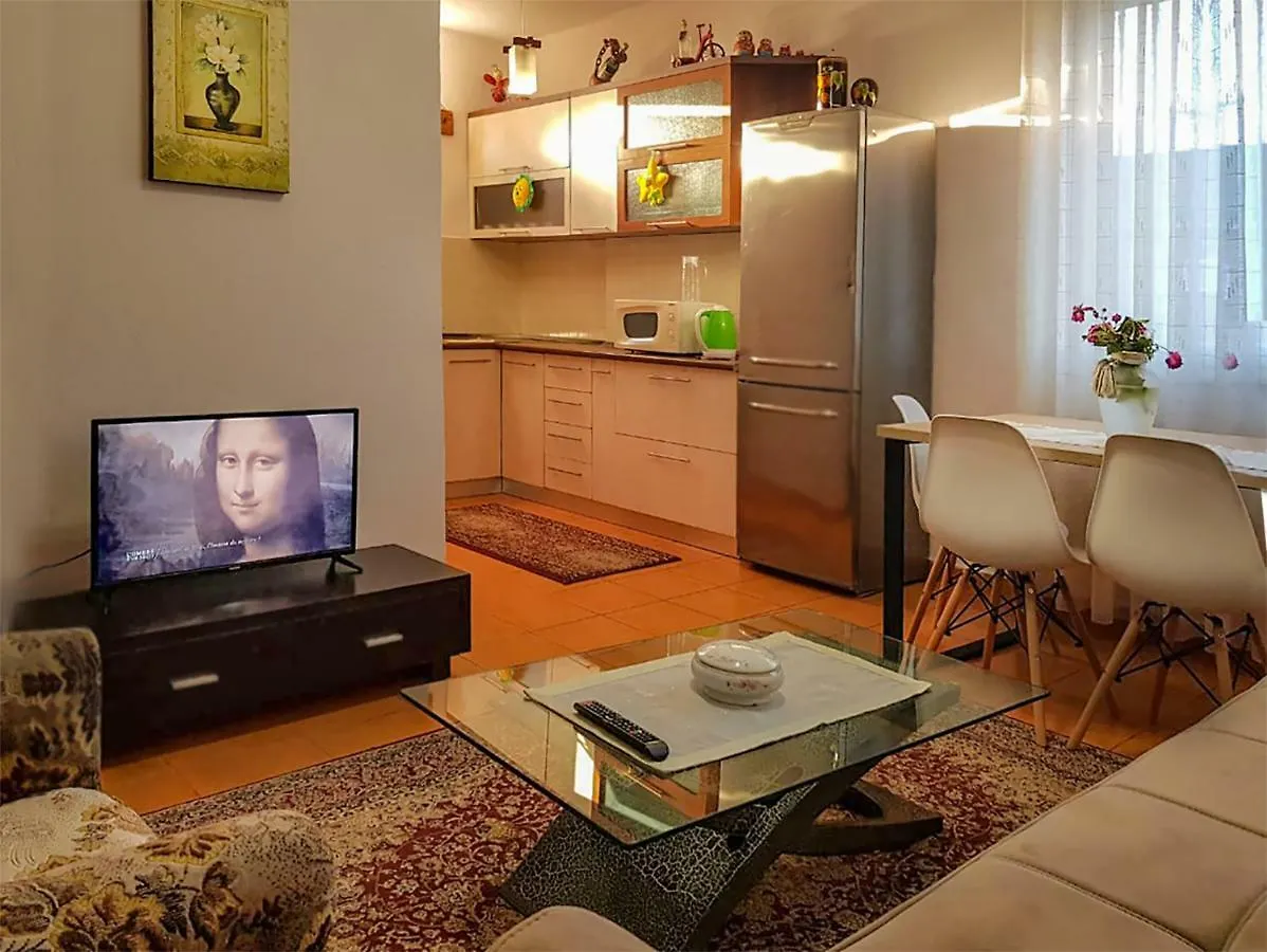 All Seasons Apartments Shkoder